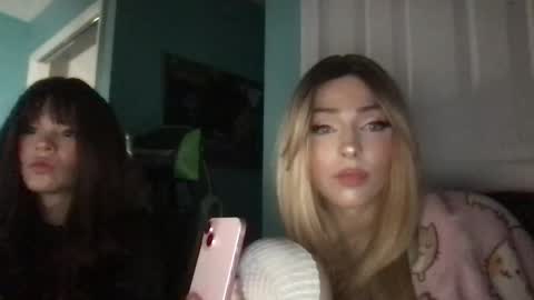 cat valentine online show from January 18, 6:31 am