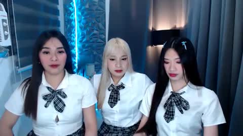 ASHLEY online show from January 22, 6:52 pm