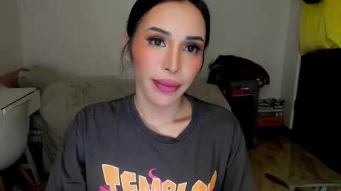 Jovill Mays online show from October 11, 1:02 pm