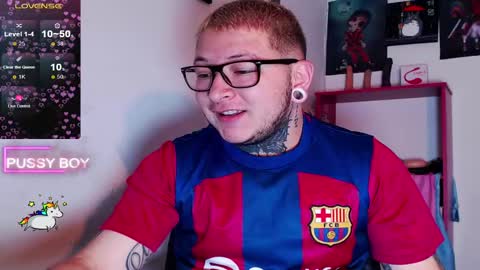 Prince online show from February 9, 3:23 pm