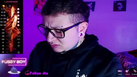 Prince online show from November 29, 2:52 pm