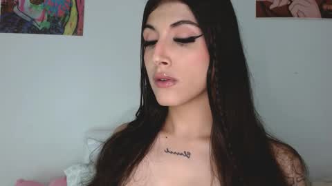 Sophie online show from March 13, 8:53 am