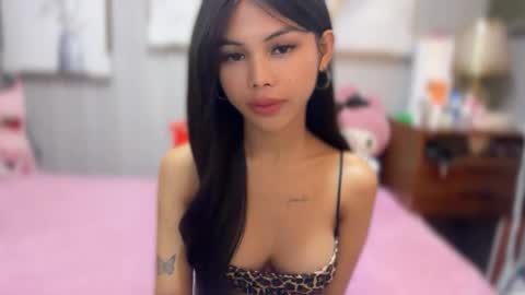 Estela online show from November 10, 7:15 pm