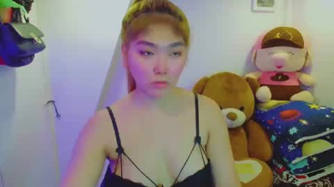 Hello everyone this is your beloved Athena again I present the most comfortable and kind room I accept everyone with kindness online show from February 2, 3:39 pm