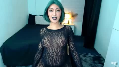 Snapshot of princessofcums69 chatting on March 7, 7:44 am Love online show from March 7, 7:44 am
