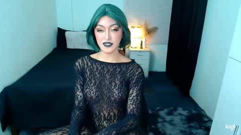 Snapshot of princessofcums69 chatting on March 12, 7:02 am Love online show from March 12, 7:02 am