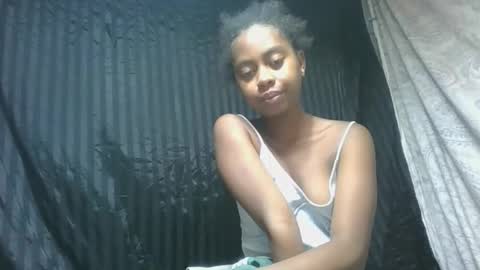 razafyjoela online show from January 13, 7:27 am