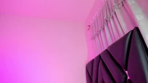 real_sweetbrina online show from April 11, 7:45 am