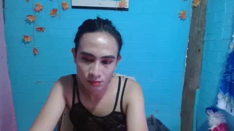 rhianesassy online show from December 25, 5:37 am