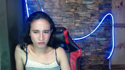 rhianesassy online show from January 23, 1:51 am