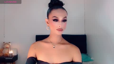 Rianna Garcia online show from September 9, 3:27 am