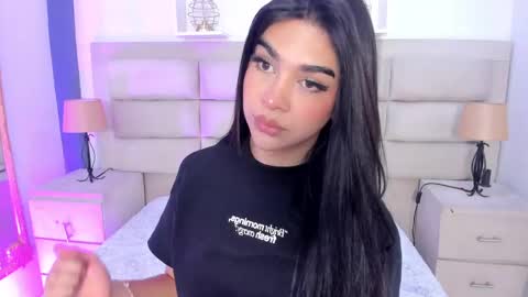 Rose online show from September 11, 2:03 pm