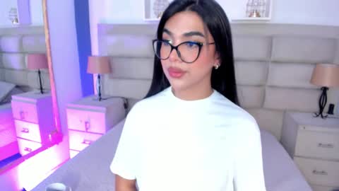 Rose online show from September 24, 1:06 pm