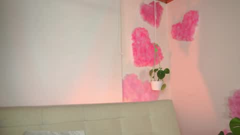 Lyla OF roselinedior online show from March 9, 2:54 pm