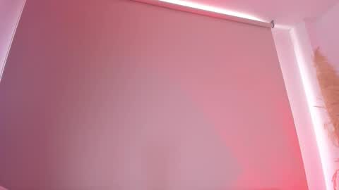 Lyla OF roselinedior online show from September 12, 2:46 pm