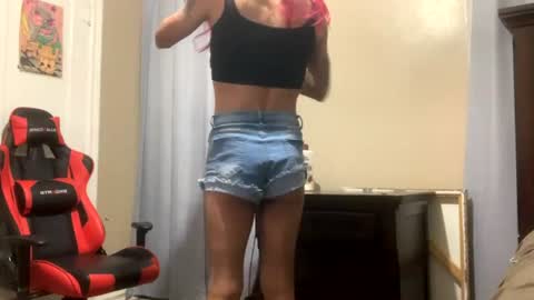 rrod2147 online show from June 28, 1:33 am