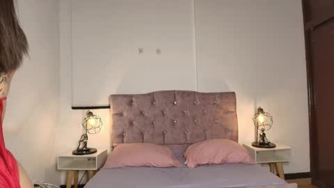 ruby_rouge_ online show from May 12, 8:28 pm