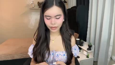 sabrinamadonna54 online show from June 6, 4:36 pm