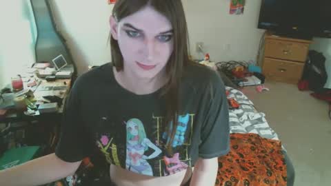 SallyLongzzz online show from February 14, 10:04 pm