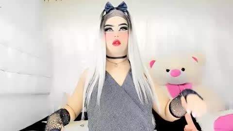 samanthax_xissadora1 online show from February 14, 7:07 am