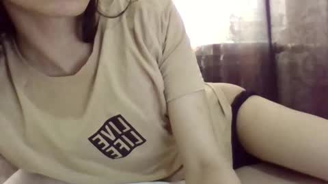 Snapshot of sandrafyp chatting on November 1, 6:44 am sandra for your pleasure online show from November 1, 6:44 am