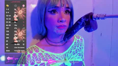    online show from November 21, 8:26 am