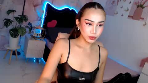 Vanessa online show from January 18, 12:40 am