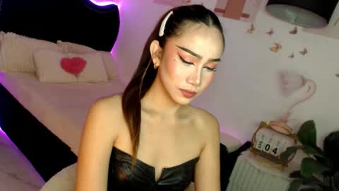 Vanessa online show from April 4, 11:19 am