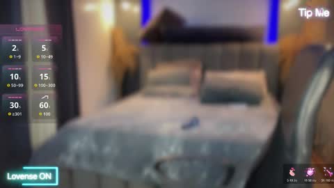 Caroline Tiu online show from December 22, 12:32 pm