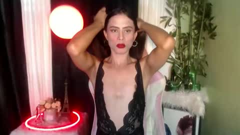 senyora_evangelista online show from February 18, 7:05 am