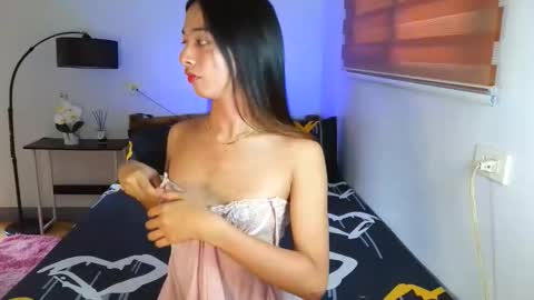 sexxyhotasianladyboy online show from June 5, 6:17 am