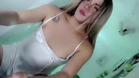 Haley Blaire online show from April 29, 2:38 am