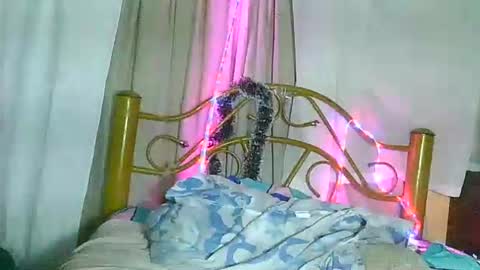 sexywolfnight online show from February 14, 5:04 am