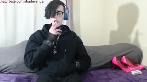 shadevenus online show from December 17, 11:54 pm