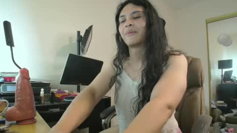 Snapshot of siennalilbunnykate chatting on October 1, 10:10 pm Nicole Zelaya Ferrati  Niky Ferrati online show from October 1, 10:10 pm