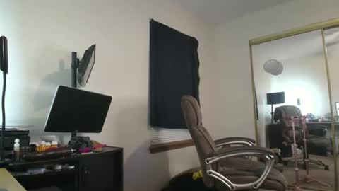 Snapshot of siennalilbunnykate chatting on October 4, 3:40 am Nicole Zelaya Ferrati  Niky Ferrati online show from October 4, 3:40 am