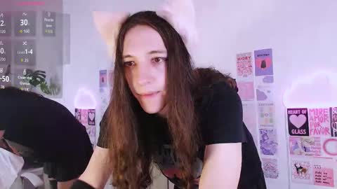 silvermuse online show from March 2, 11:33 pm