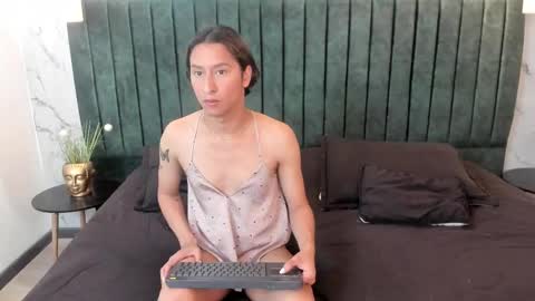 SImon Duran online show from March 6, 3:42 am