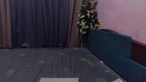 skwammy cock69 online show from March 28, 9:11 am