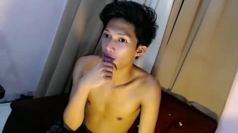 skwammy cock69 online show from April 5, 5:27 am
