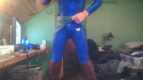 slutjennifertransxx online show from October 4, 3:29 am