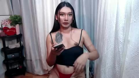  Lovie  online show from April 2, 4:16 pm