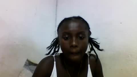 sofiazah online show from February 2, 7:24 pm