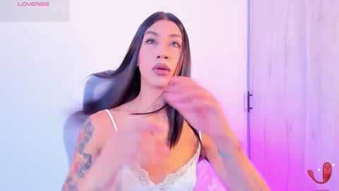 Sofi online show from November 11, 2:52 pm