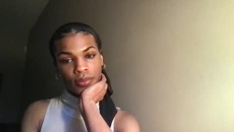 SolaceEve online show from November 7, 8:53 pm