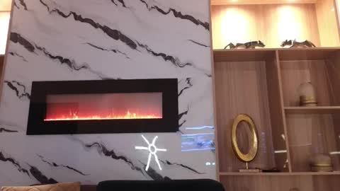 Sophia online show from December 4, 9:30 pm