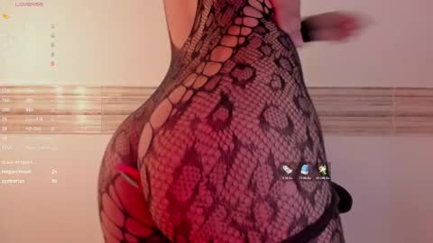 Sophia online show from March 8, 2:04 am