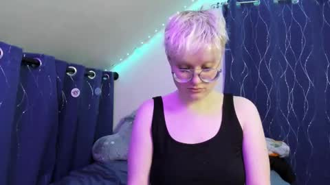 Atticus Pendragon online show from November 25, 7:32 am