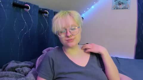 Atticus Pendragon online show from February 15, 4:19 am