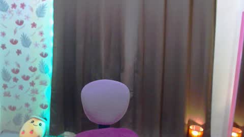 Kimmy online show from October 9, 8:49 am